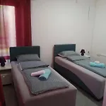 דירה Markaz