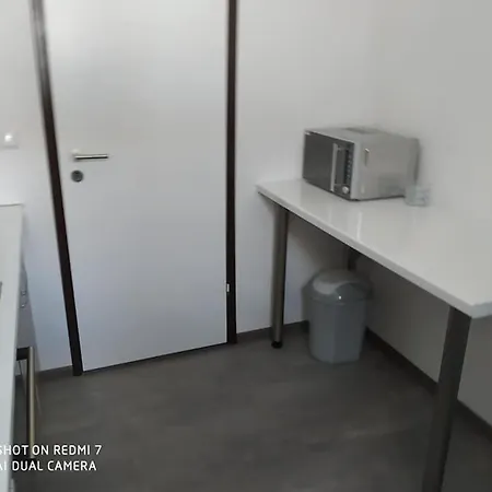 Apartment Markaz *